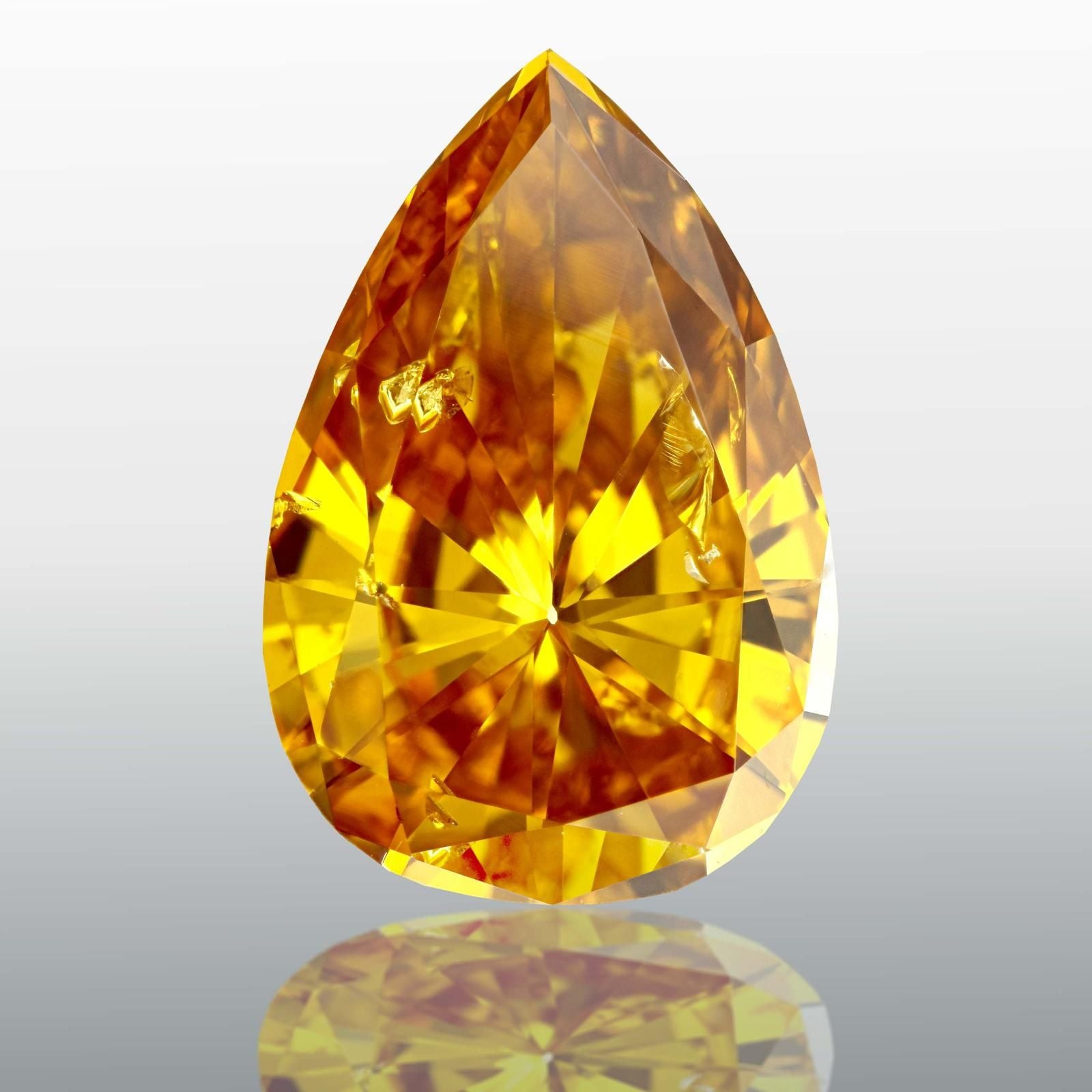 PEAR Natural Diamond
