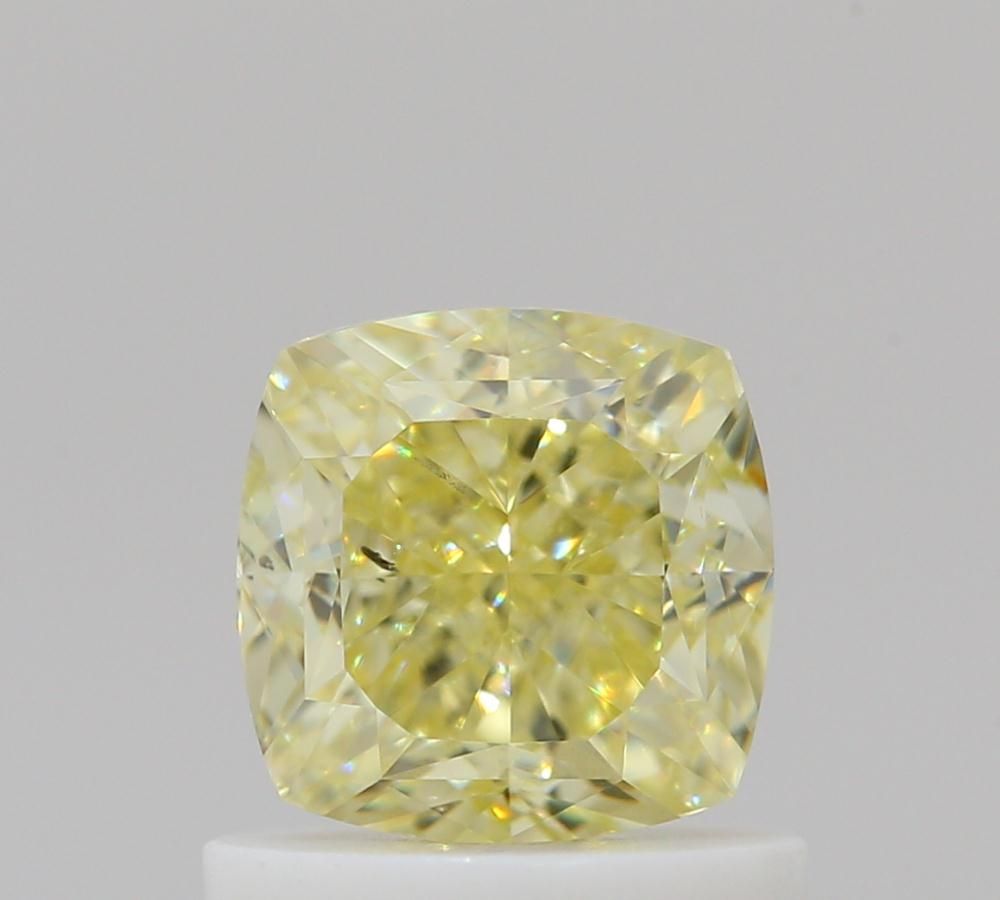 CUSHION BRILLIANT Natural Diamond