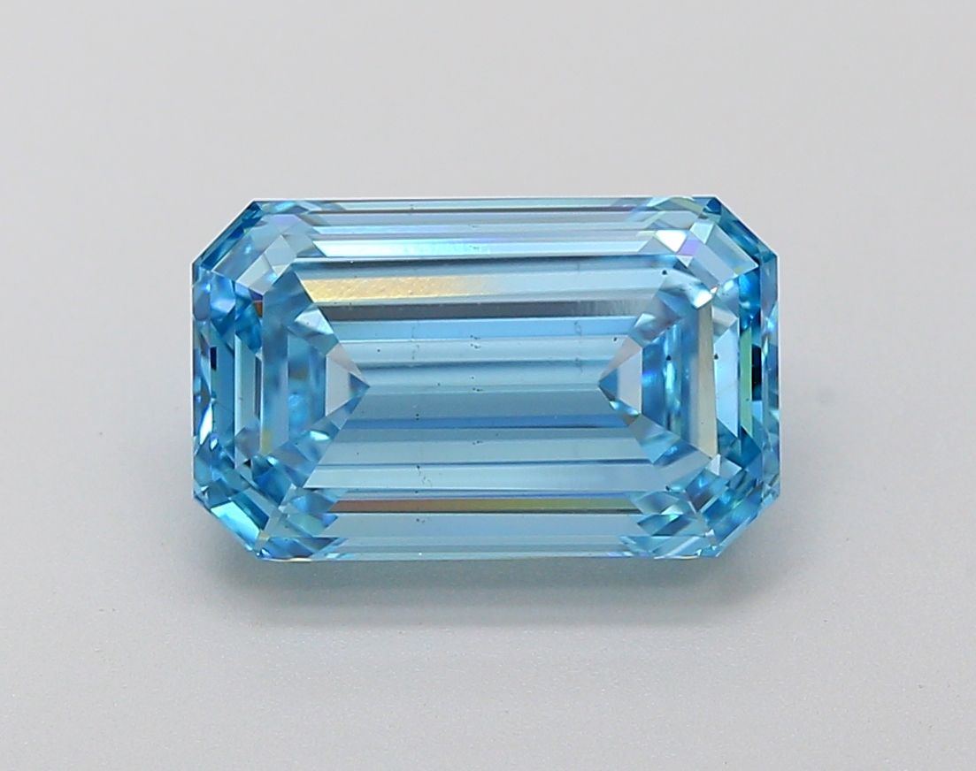 EMERALD Lab Grown Diamond