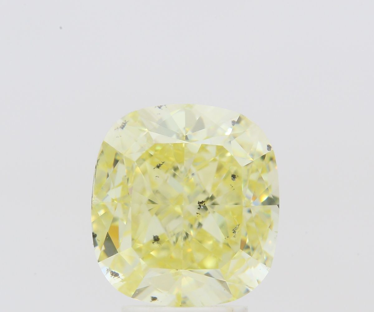 CUSHION BRILLIANT Natural Diamond