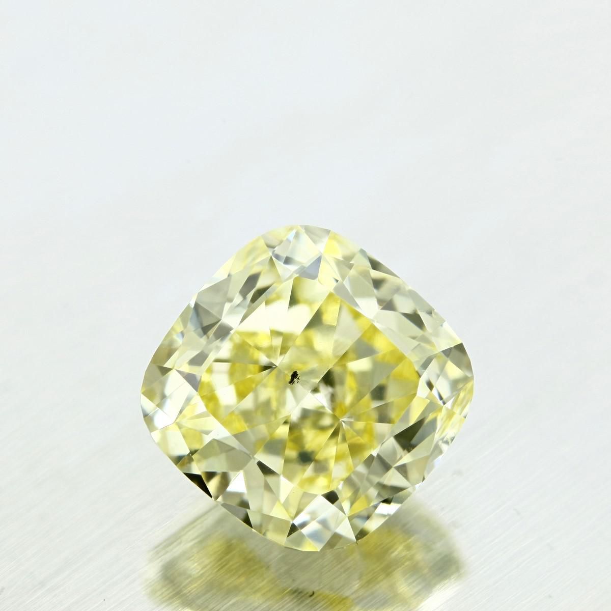 CUSHION MODIFIED Natural Diamond