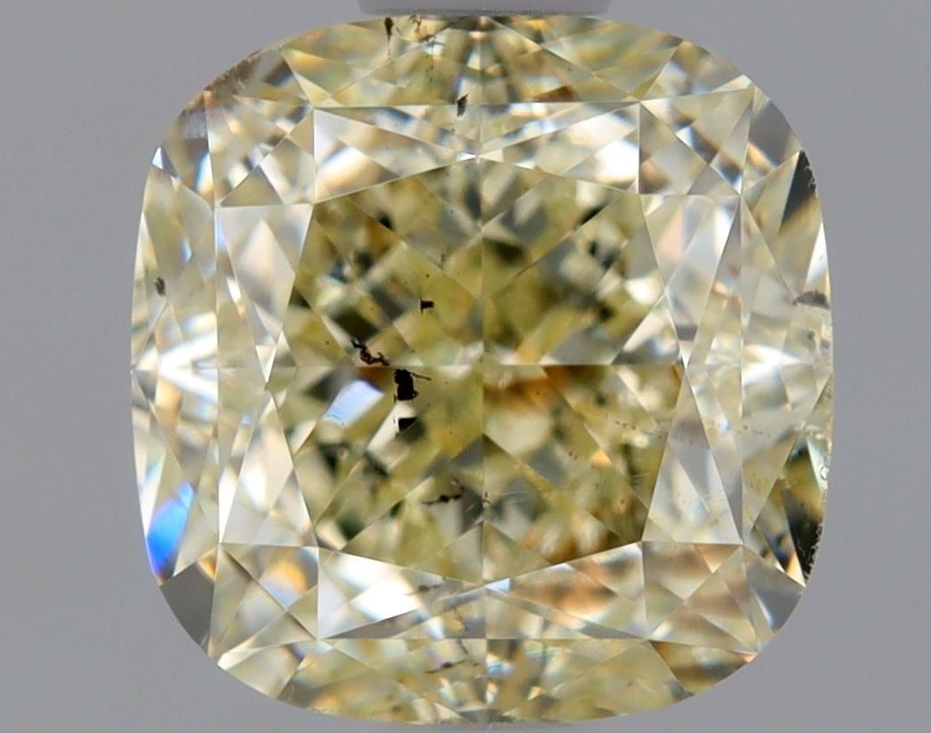 CUSHION BRILLIANT Natural Diamond