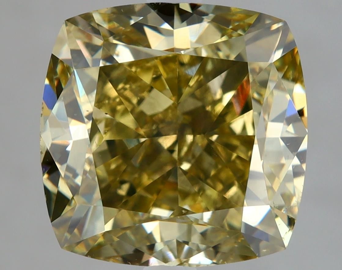 CUSHION BRILLIANT Natural Diamond