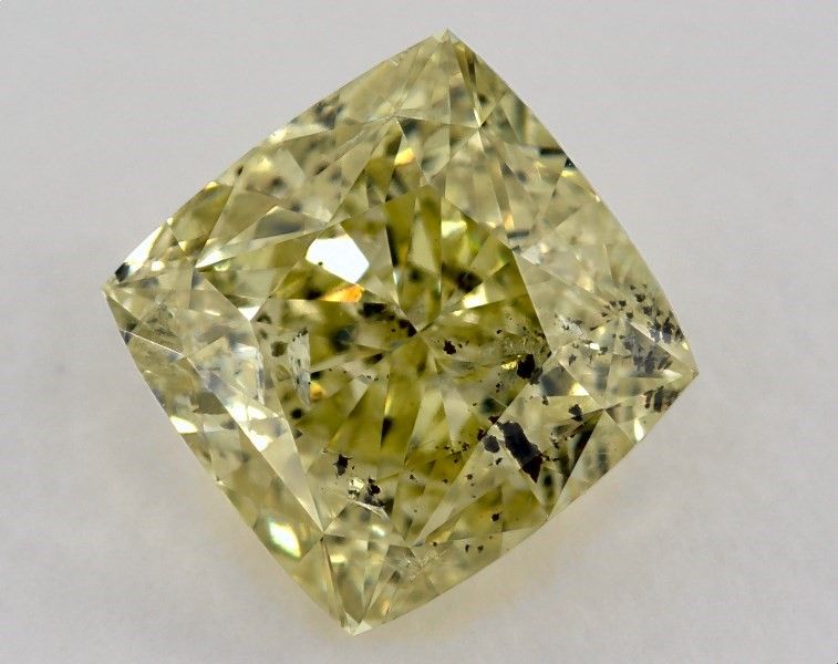 CUSHION BRILLIANT Natural Diamond