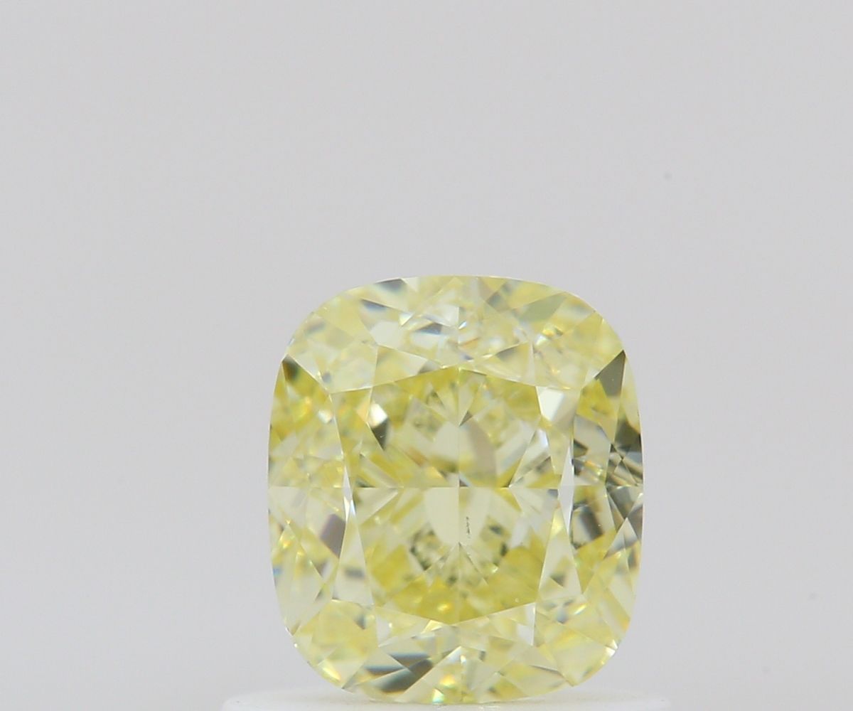 CUSHION BRILLIANT Natural Diamond