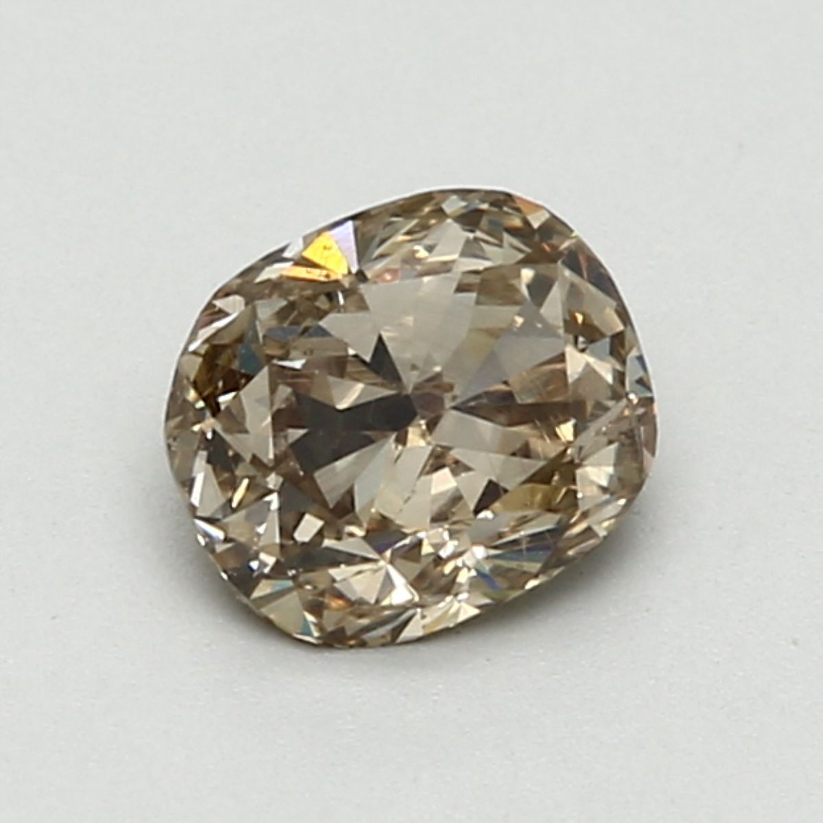 CUSHION BRILLIANT Natural Diamond