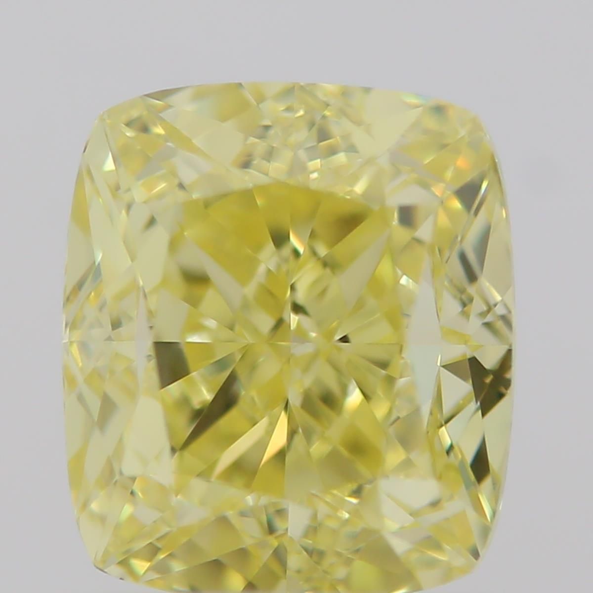 CUSHION BRILLIANT Natural Diamond