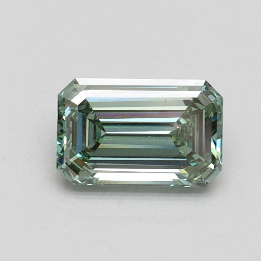 EMERALD Lab Grown Diamond