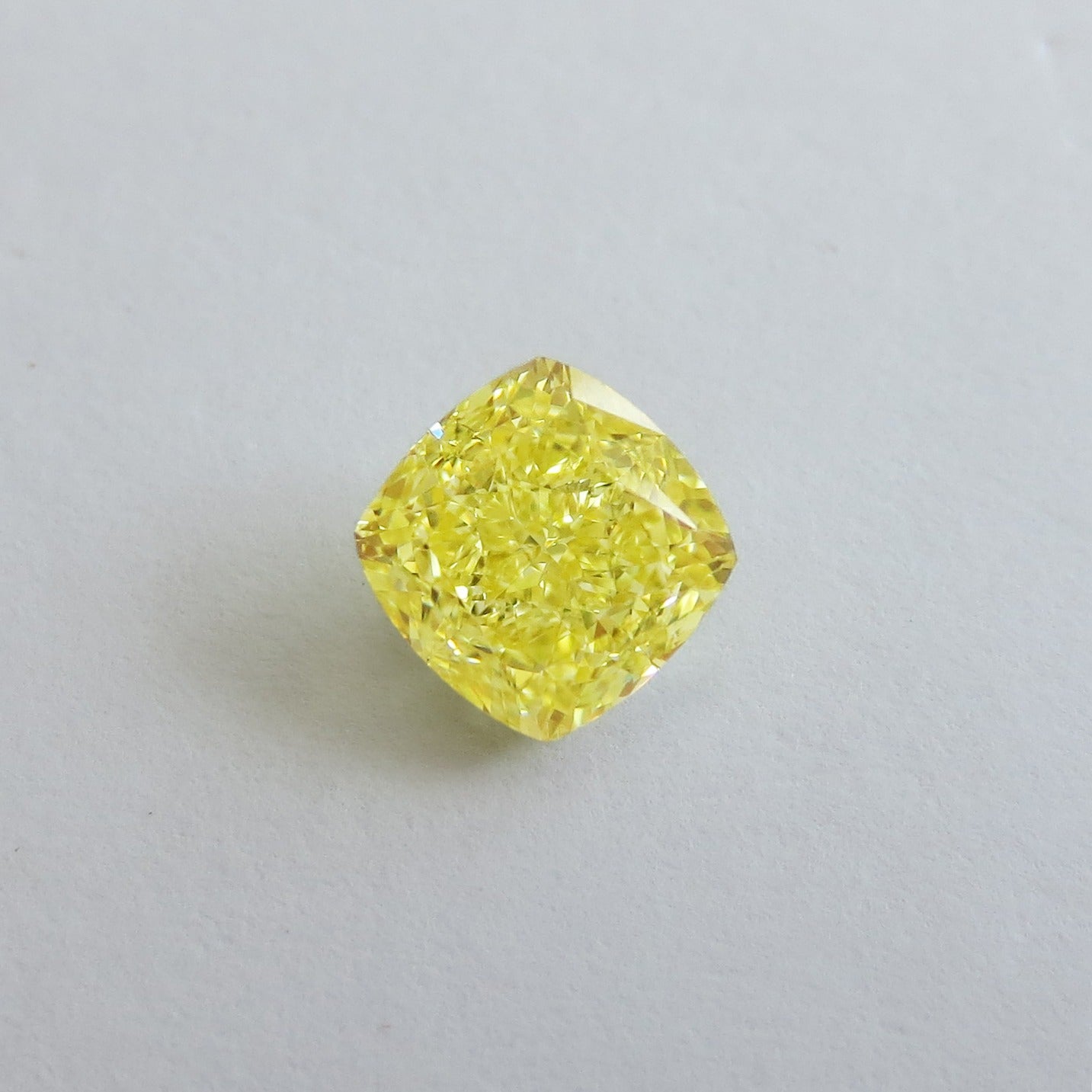 CUSHION MODIFIED Natural Diamond