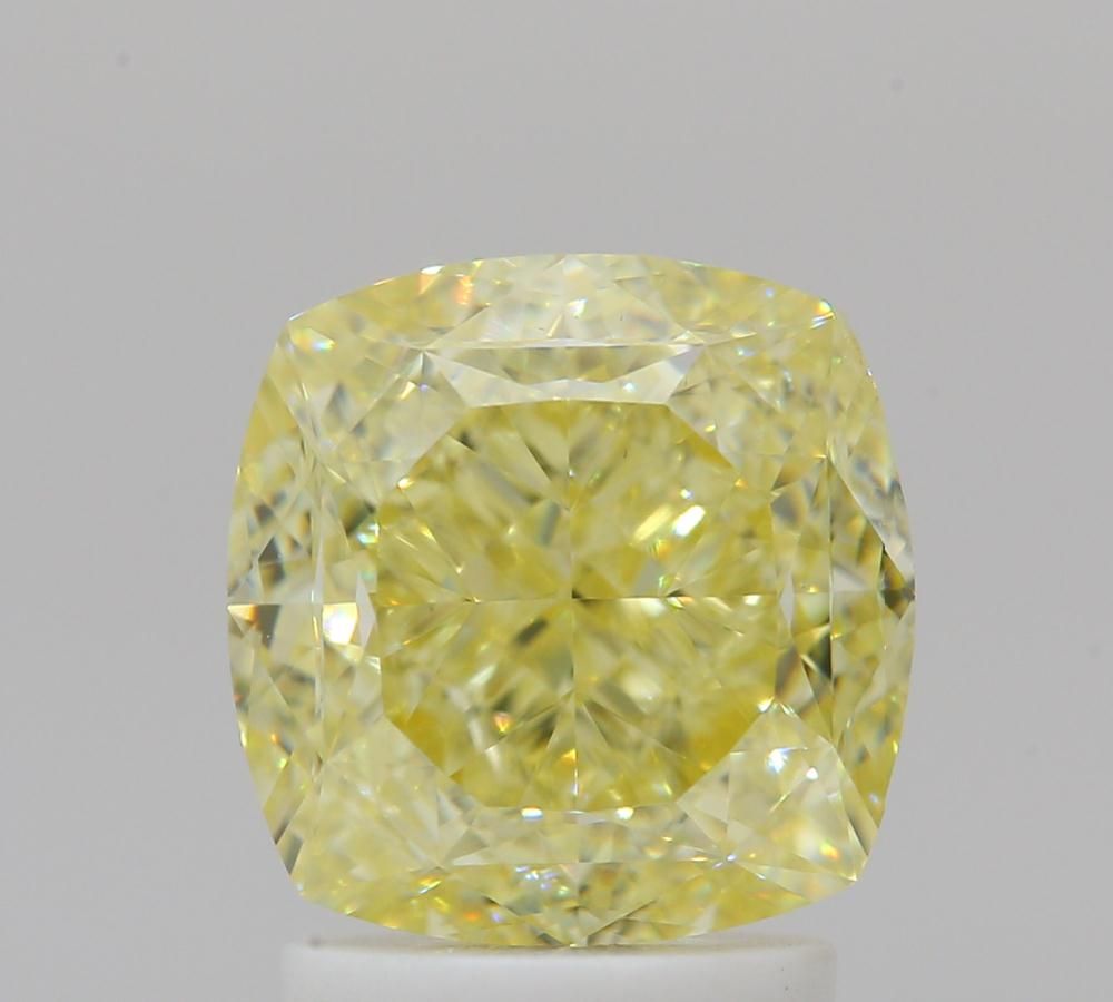 CUSHION BRILLIANT Natural Diamond